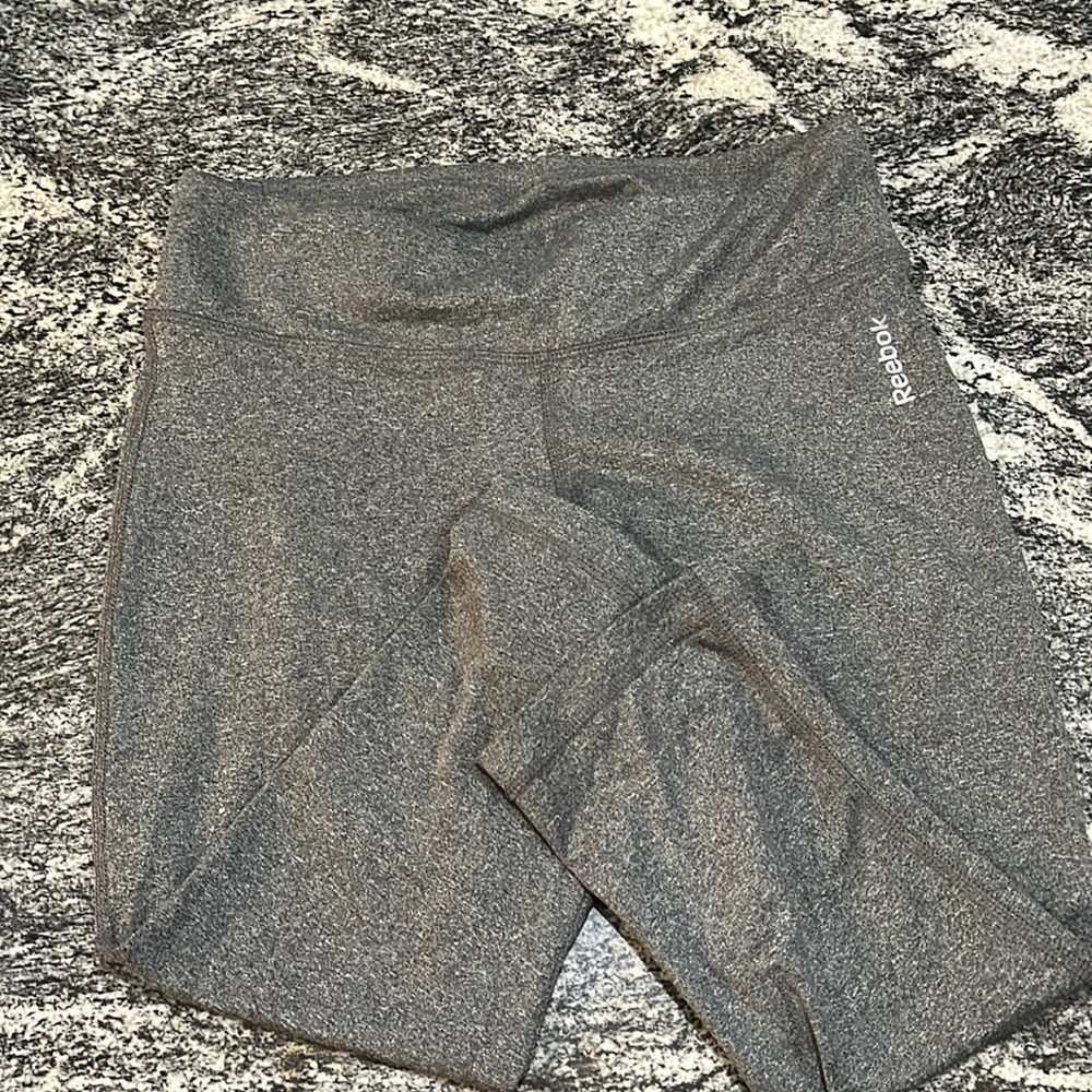 Reebok gray workout capris